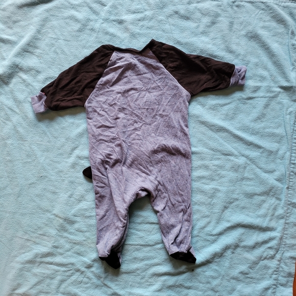 3 for $12 Gerber 0-3M Baby Pajamas - Picture 2 of 3